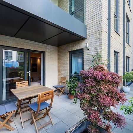 Apartamento Stylish 2 Bed 2 Bath In Highgate & Free Parking Londres Exterior foto