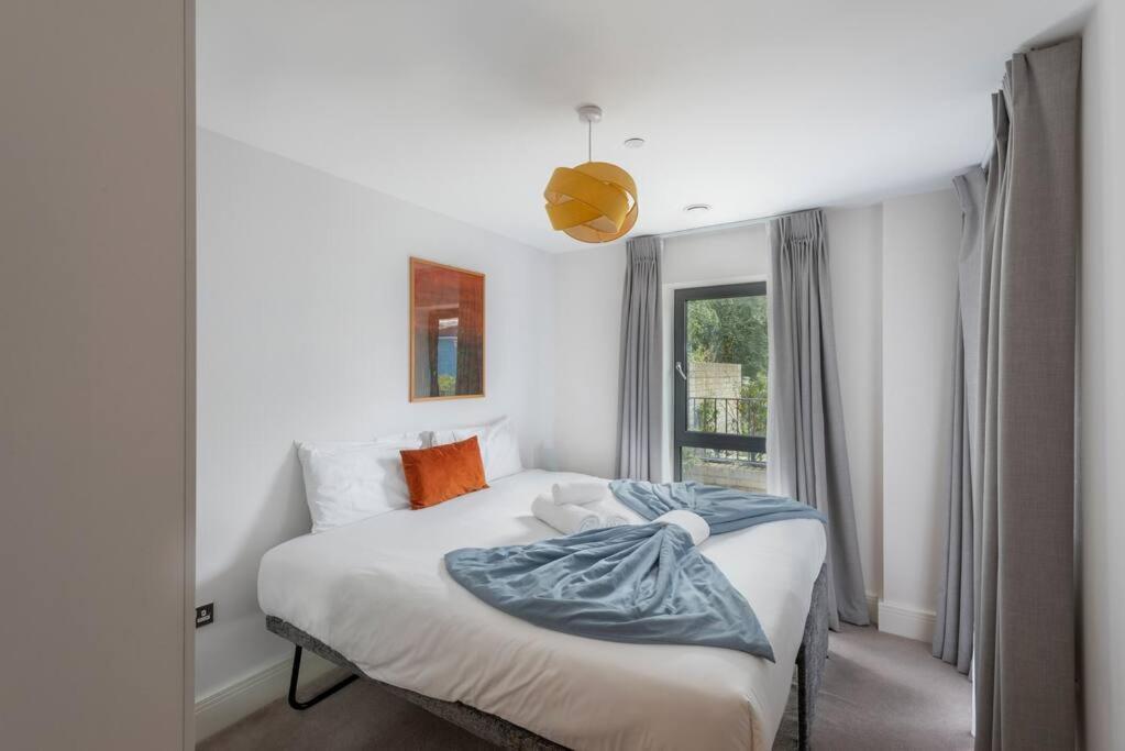 Apartamento Stylish 2 Bed 2 Bath In Highgate & Free Parking Londres Exterior foto